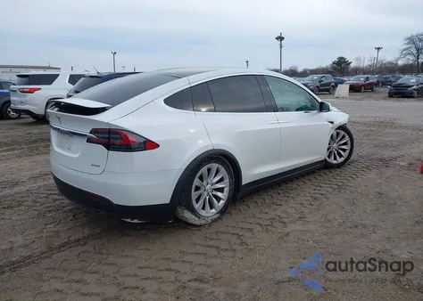 2017 Tesla Model X 100D/75D/90D из США, поврежденный, VIN 5YJXCDE27HF072494